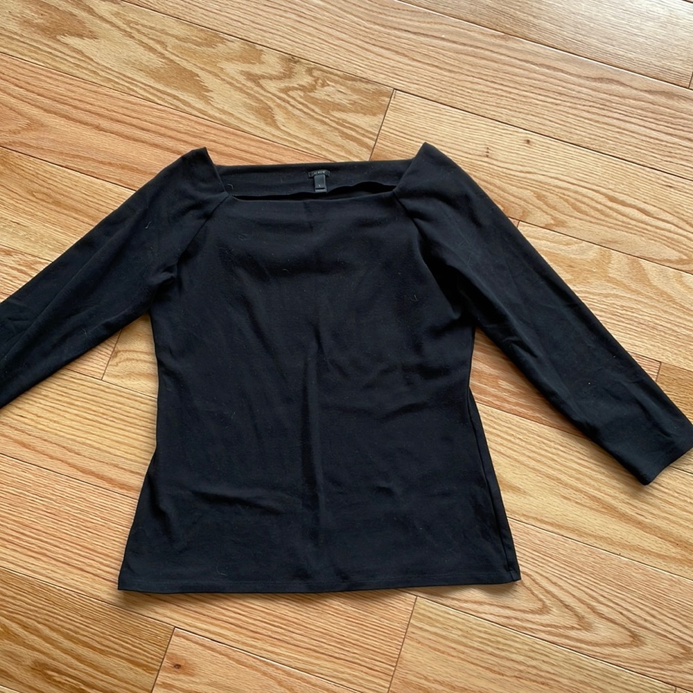 J Crew size large black 3/4 shirt